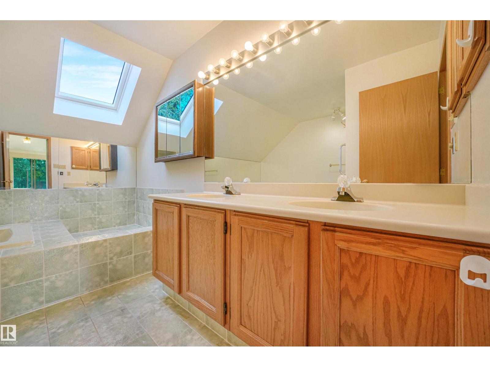#18 500 LESSARD DR NW - Image 39