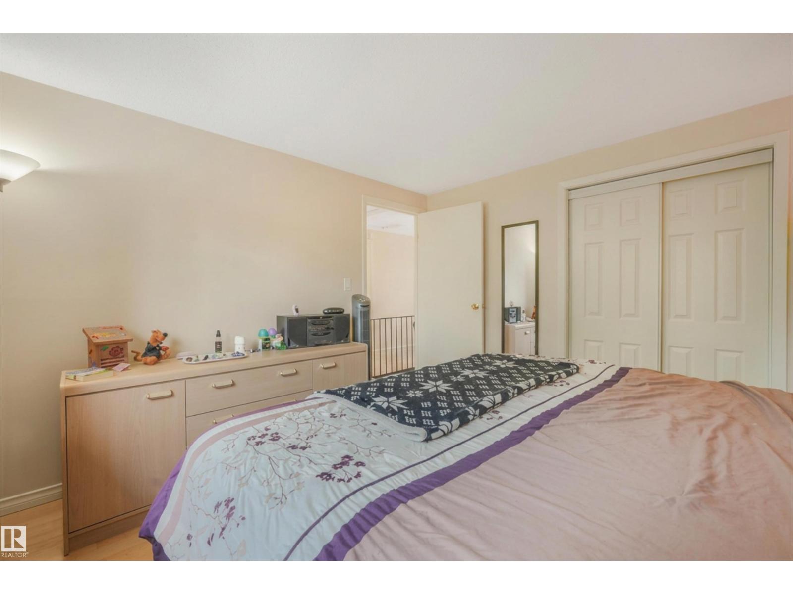 267 RIDGEWOOD TC - 23
