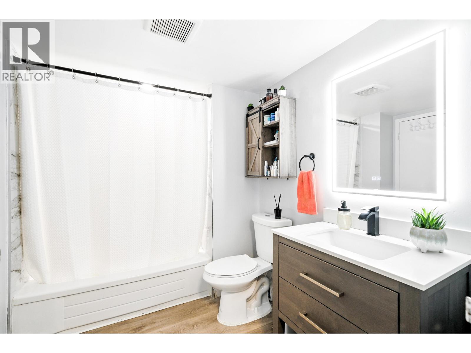 2 Bed, 1 Bath Apartment for Sale in Burnaby – 212 1955 WOODWAY PLACE, Burnaby – MLS# R3153881 - Image 26