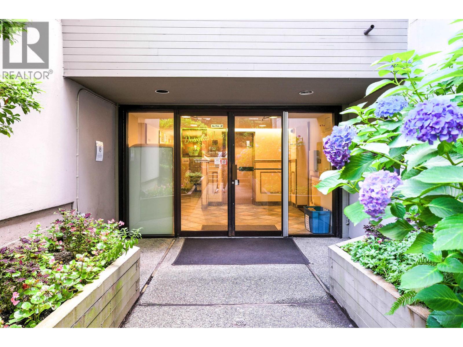 2 Bed, 1 Bath Apartment for Sale in Burnaby – 212 1955 WOODWAY PLACE, Burnaby – MLS# R3153881 - Image 31