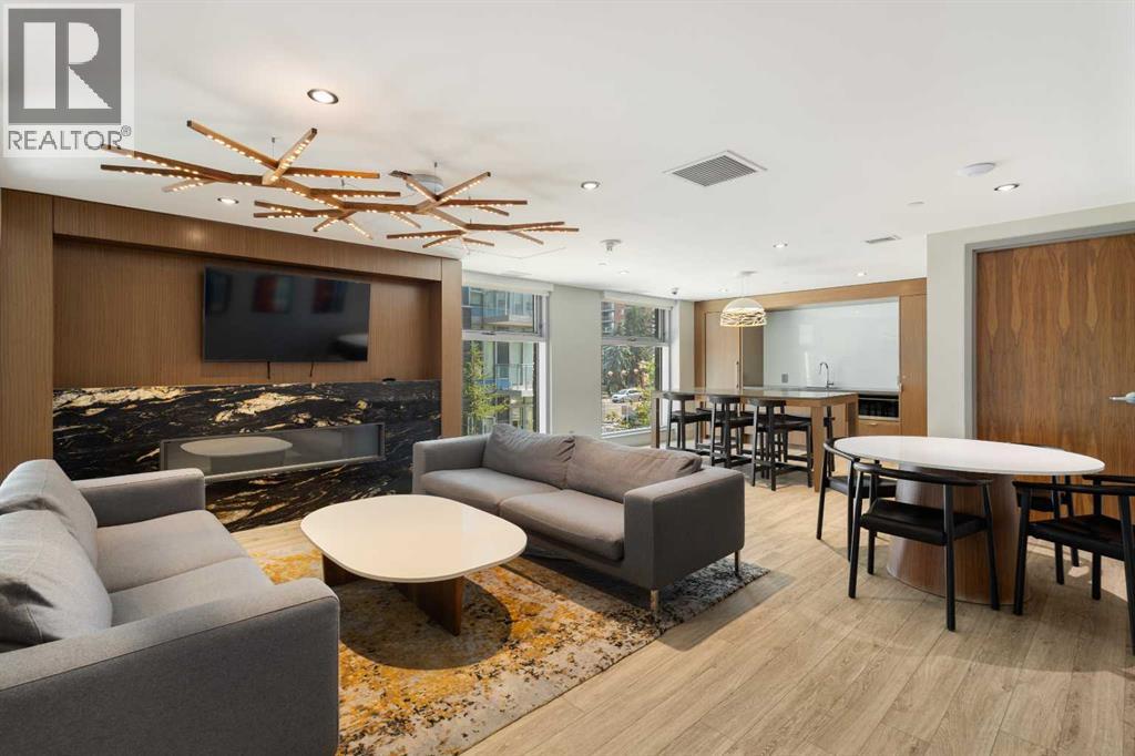 #710 108 Waterfront Court - Image 17
