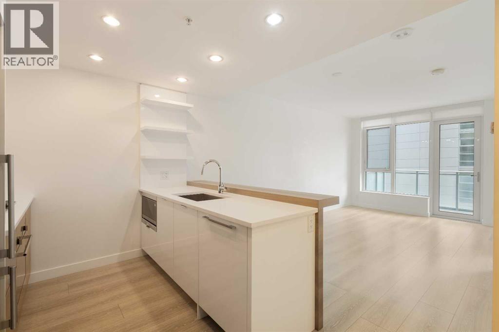 #710 108 Waterfront Court - 2