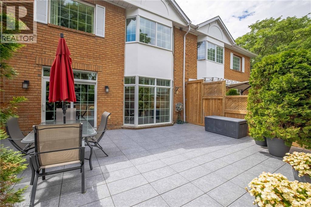 23 CHISHOLM Street - 23