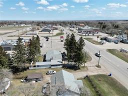 49 Main Street W, Neepawa, MB R0J1H0 Photo 8