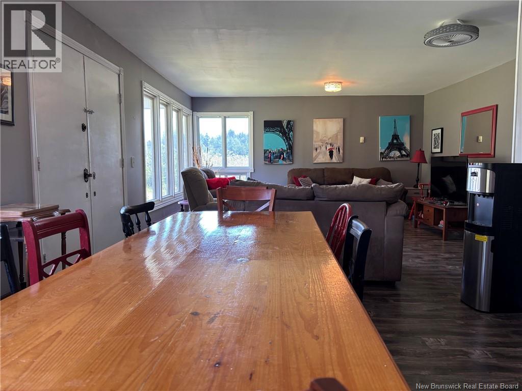 68 Munroe Road - 19