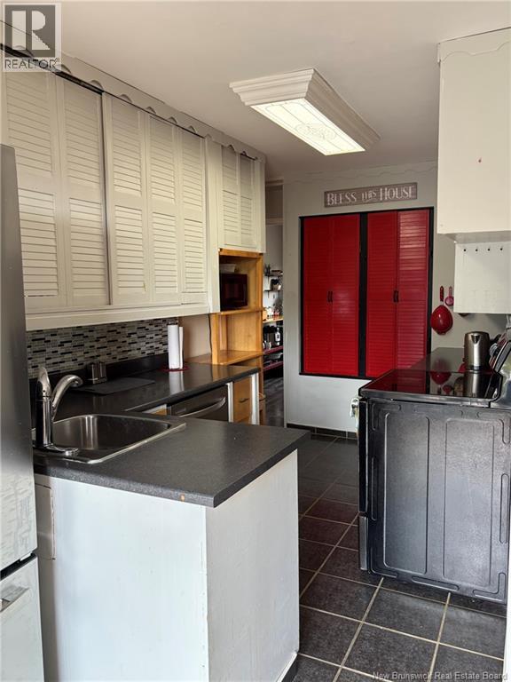 68 Munroe Road - 7