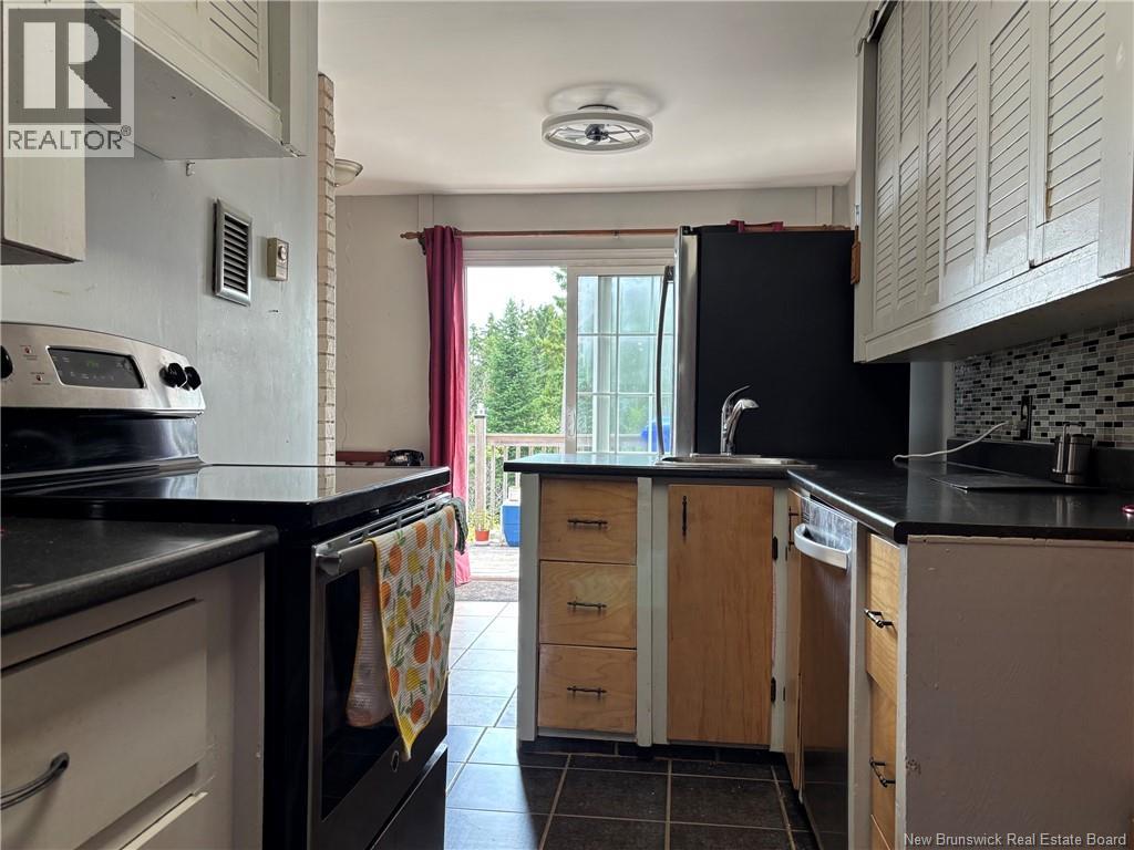 68 Munroe Road - 8