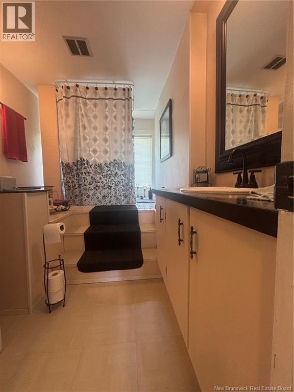 68 Munroe Road - 40