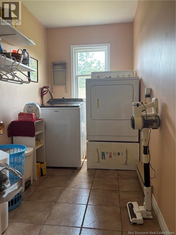 68 Munroe Road - 46