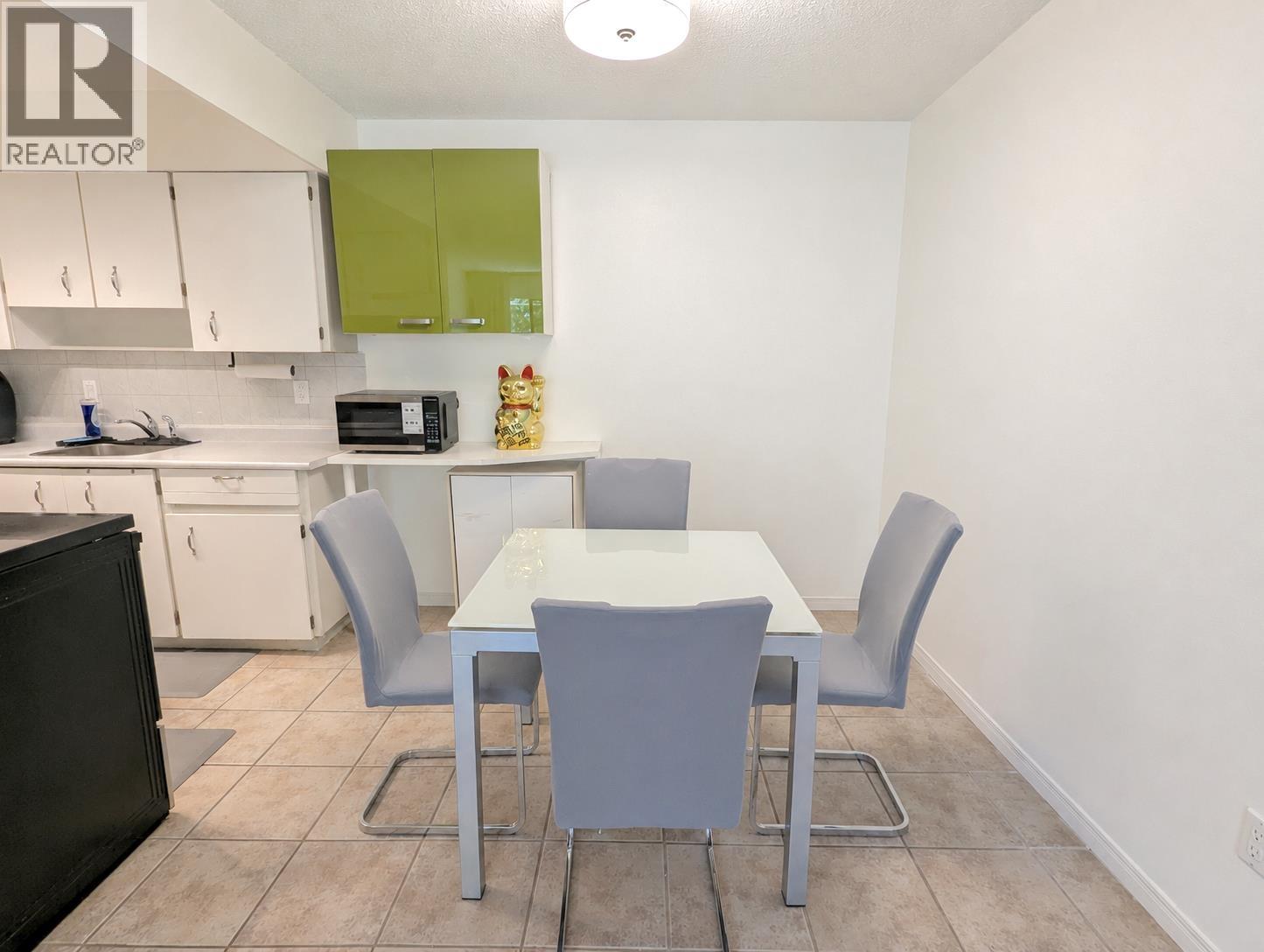 2 Bed, 1 Bath Apartment for Sale in Burnaby – 308 7428 19TH AVENUE, Burnaby – MLS# R3154280 - Image 9