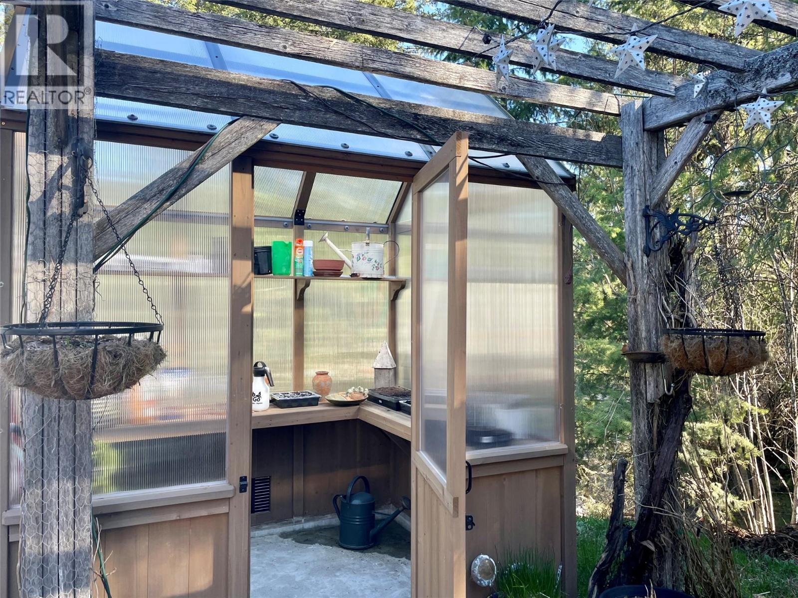 96 Chase Road, Christina Lake