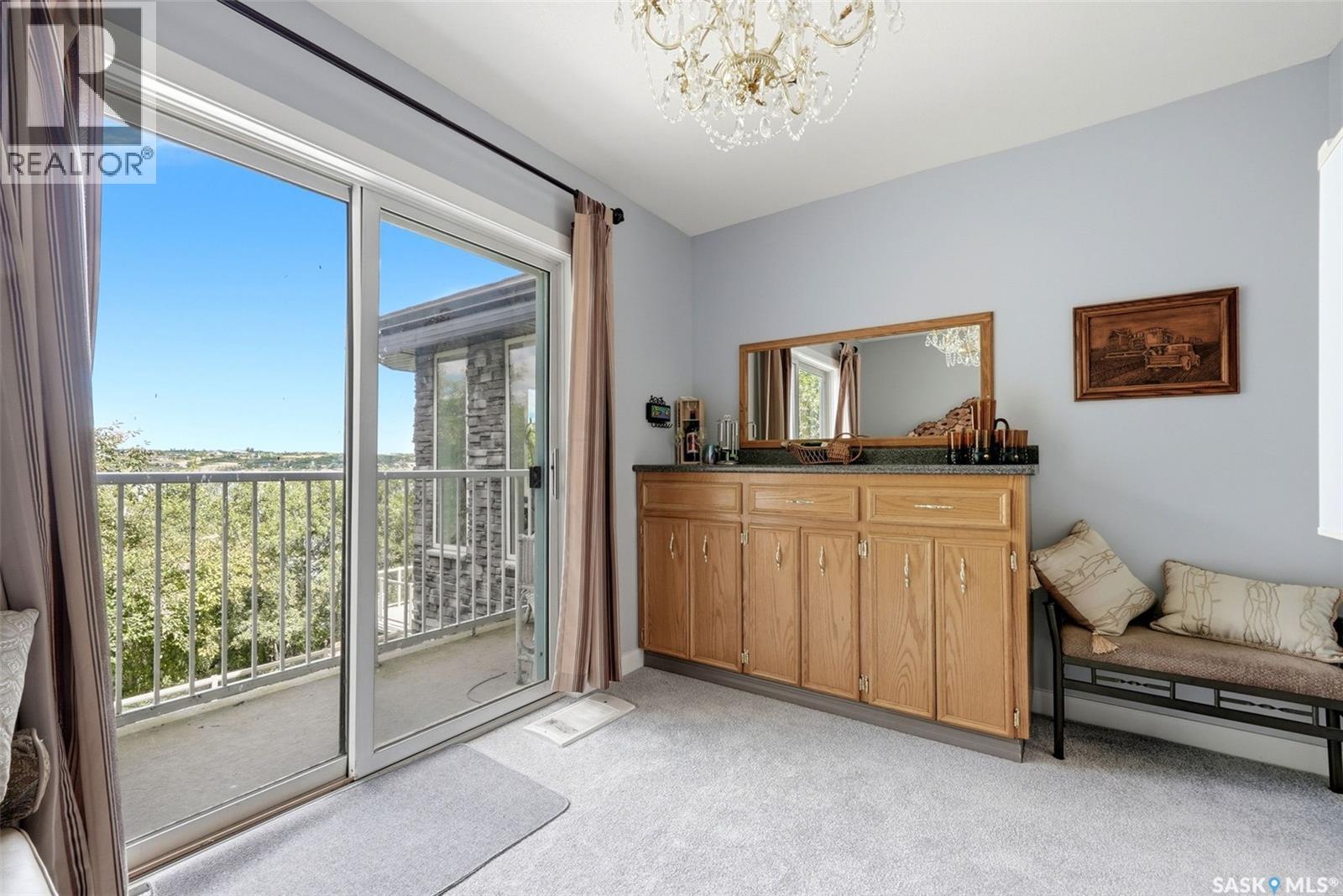 210 PLEASANT AVENUE - Image 42