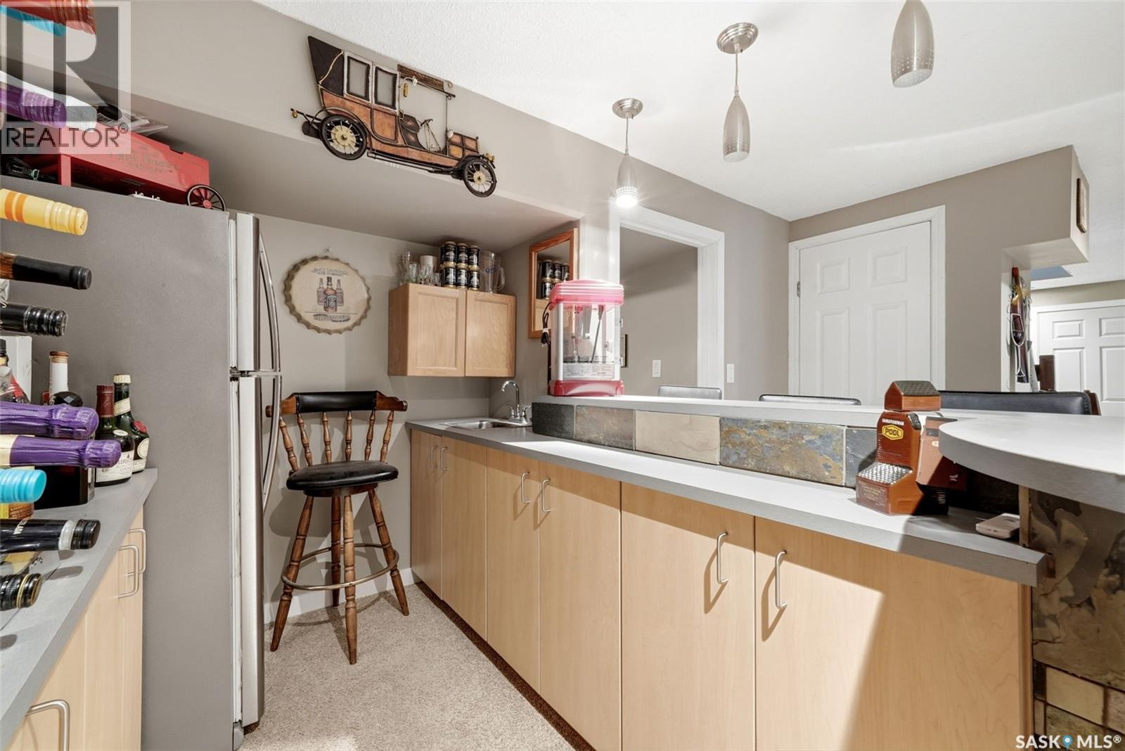 210 PLEASANT AVENUE - Image 49