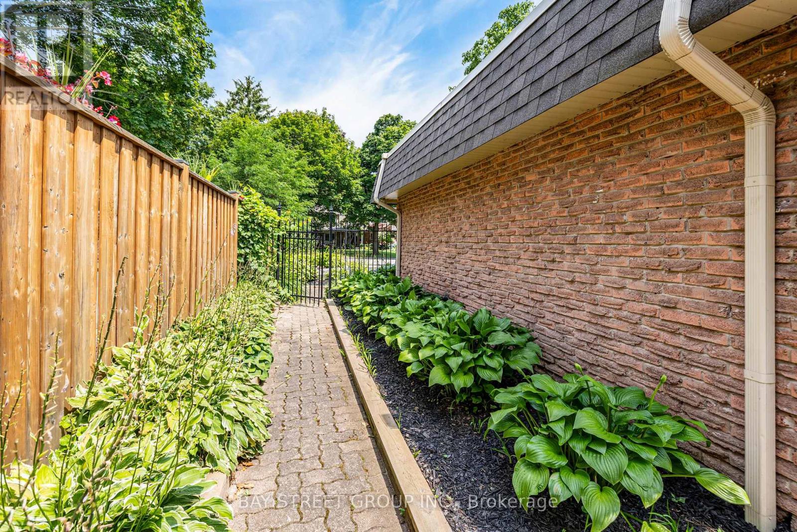244 COLCHESTER DRIVE - Image 47