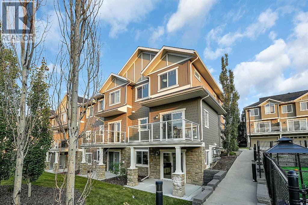 570 Evanston Manor NW, Evanston, Calgary photo 2