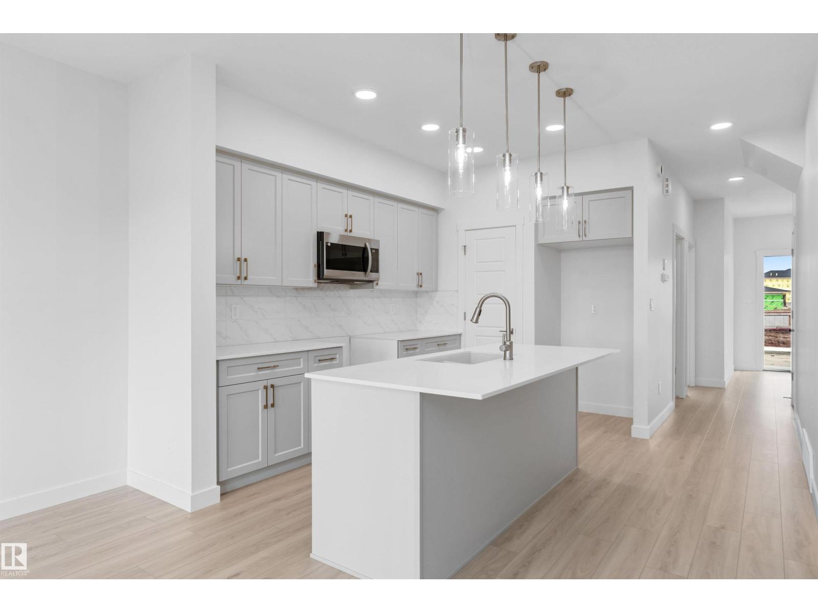 18717 18A Avenue NW - Photo 12