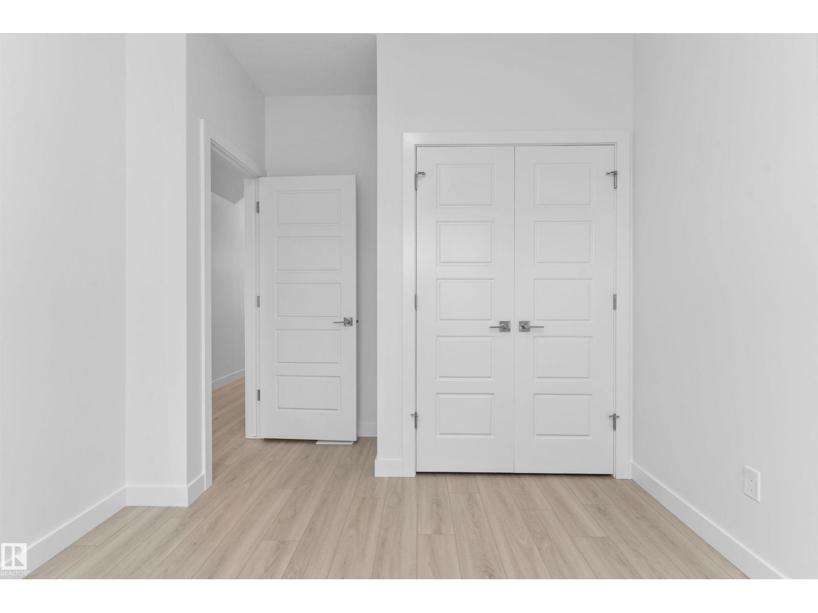 18717 18A AV NW - 19
