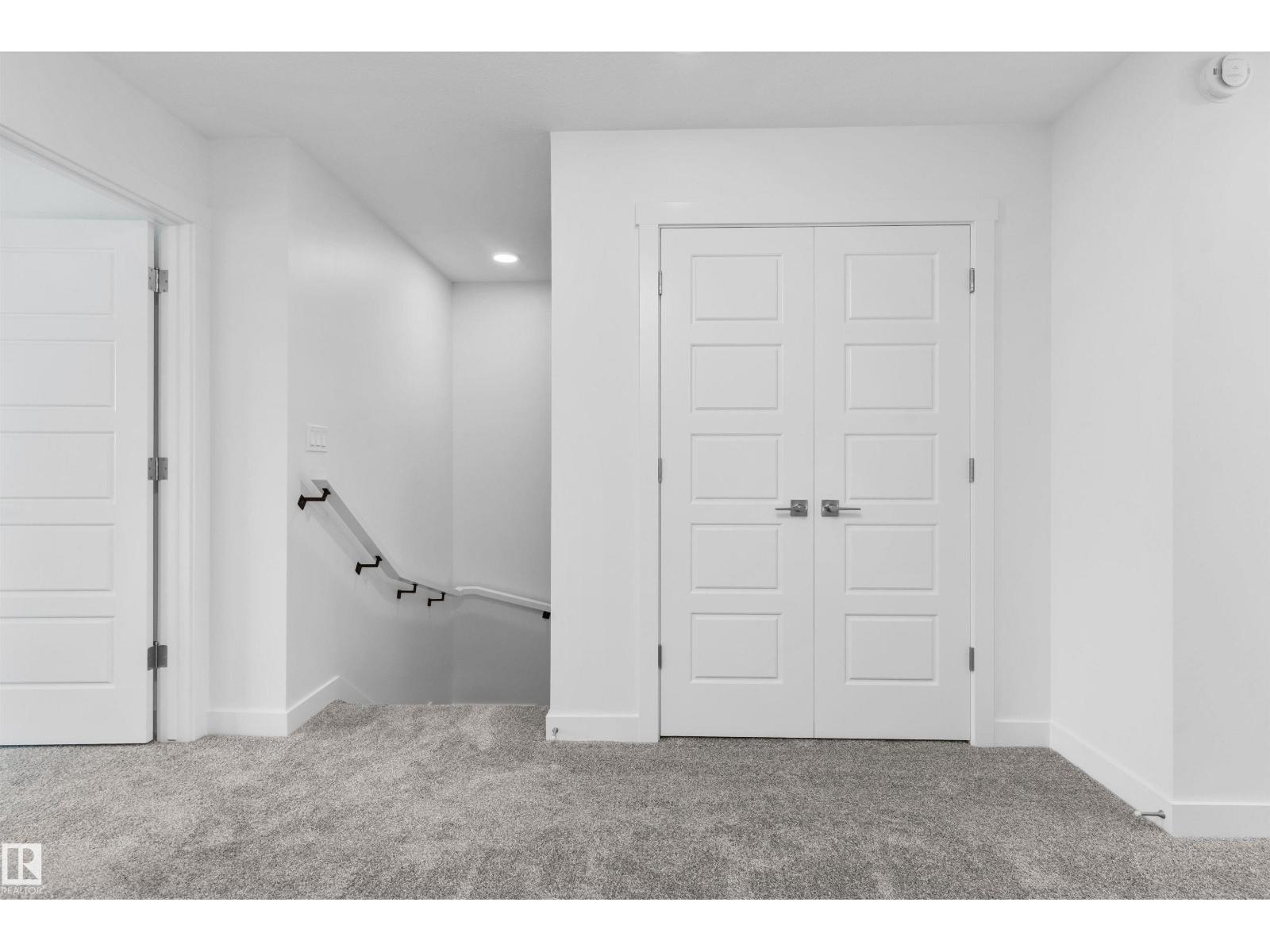 18717 18A Avenue NW - Photo 28