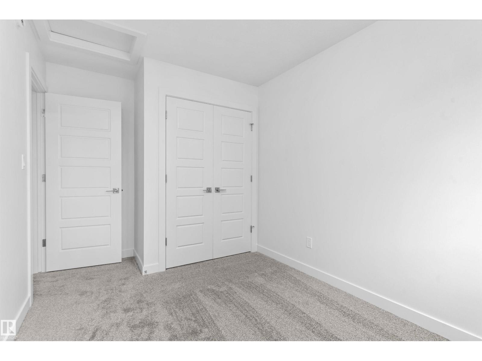 18717 18A AV NW - 34