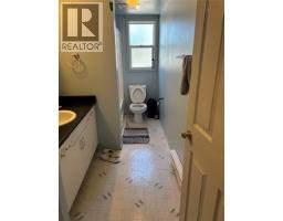 673 Hollywood Road N, Rutland, BC V1X7M2 Photo 19