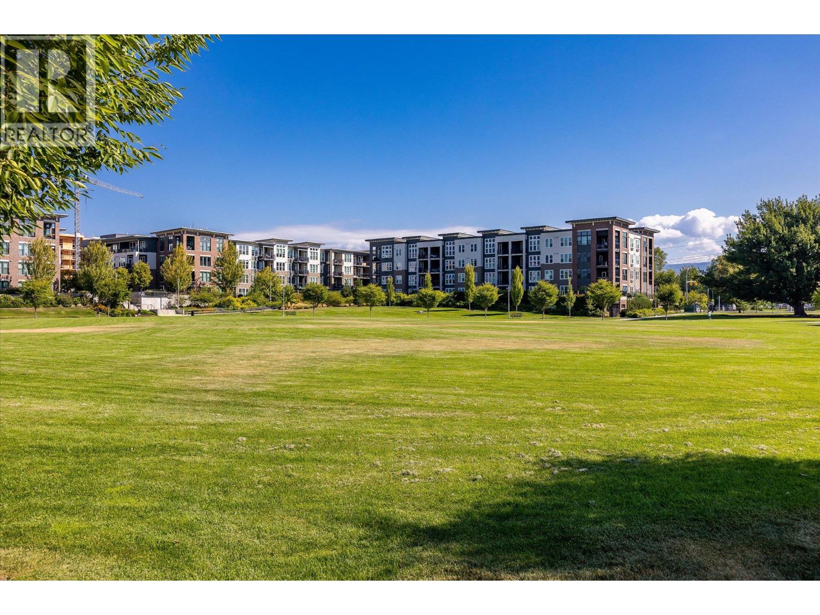 PH06 1775 Chapman Place, Kelowna