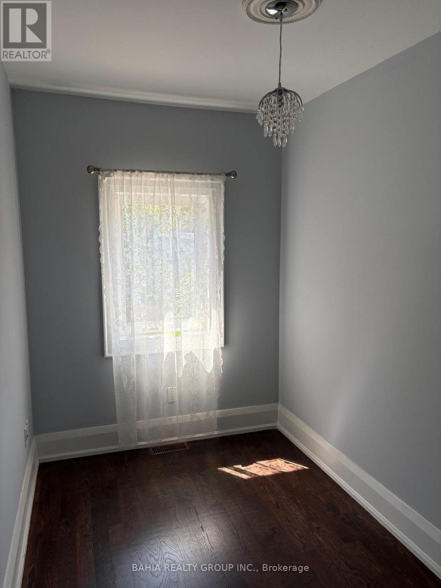 687 RICHMOND STREET W - Image 15