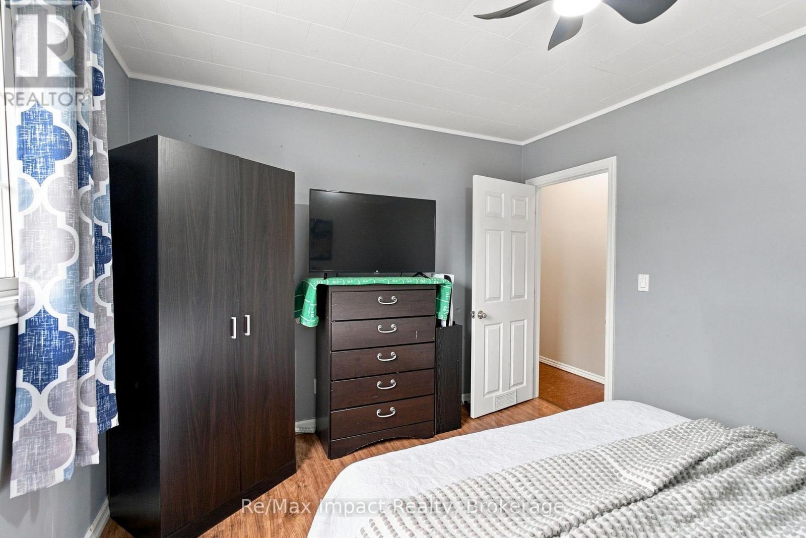2347 HANCOCK ROAD - Image 32