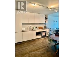 510 - 377 Madison Avenue, Toronto, ON M4V3E1 Photo 21