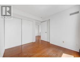 4105 - 763 Bay Street, Toronto, ON M5G2R3 Photo 17