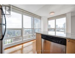 4105 - 763 Bay Street, Toronto, ON M5G2R3 Photo 9
