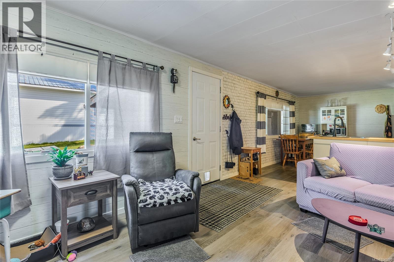 #55 1160 Shellbourne Blvd - Image 4