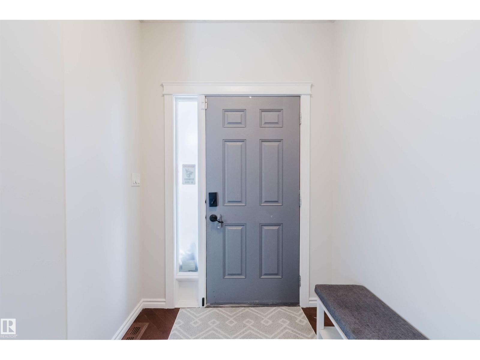 5623 206 ST NW - 2