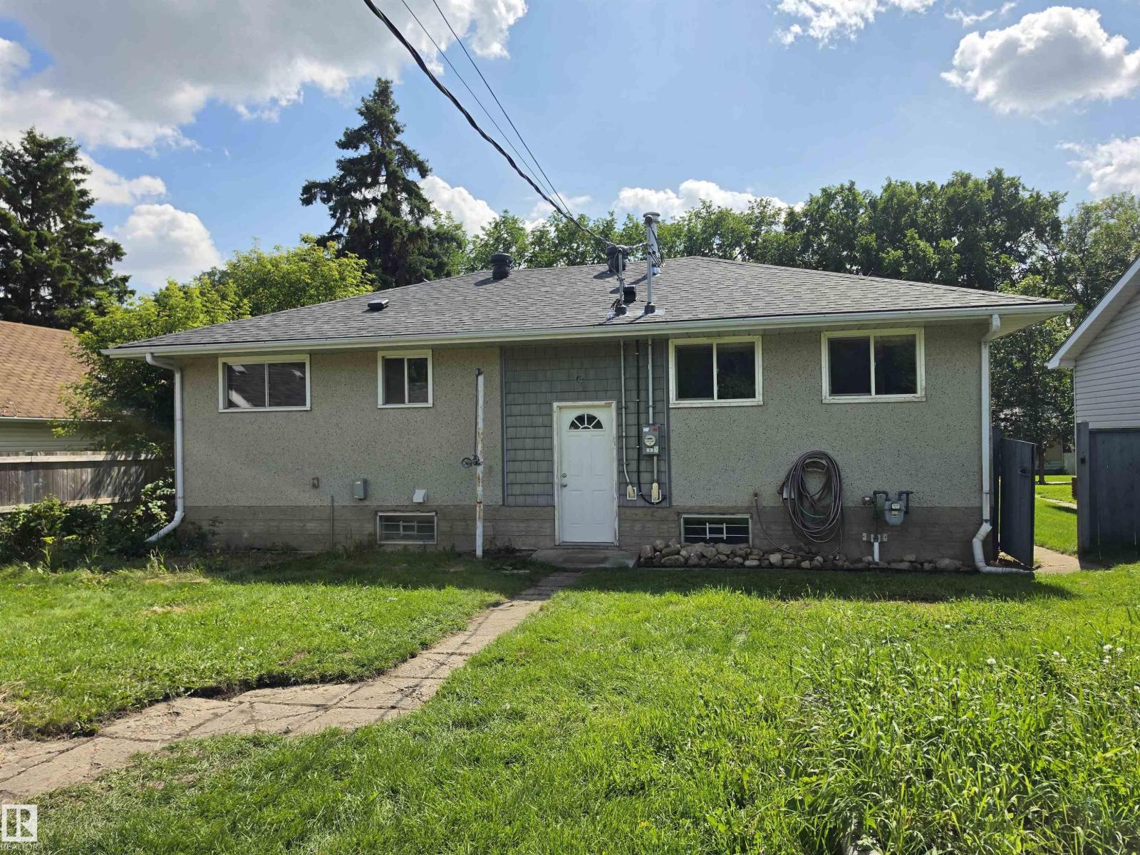 3822 114 AV NW - 24