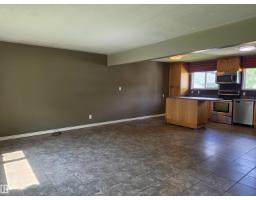 Bedroom 3 - 3822 114 Av Nw, Edmonton, AB T5W0S6 Photo 6