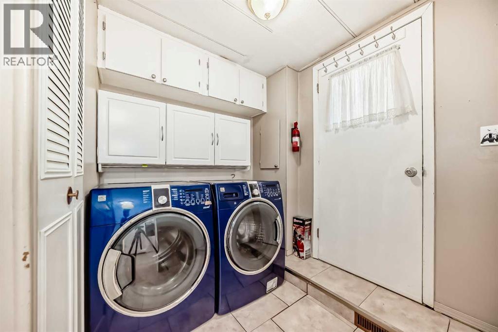 3223 83 Street Northwest - Photo 17