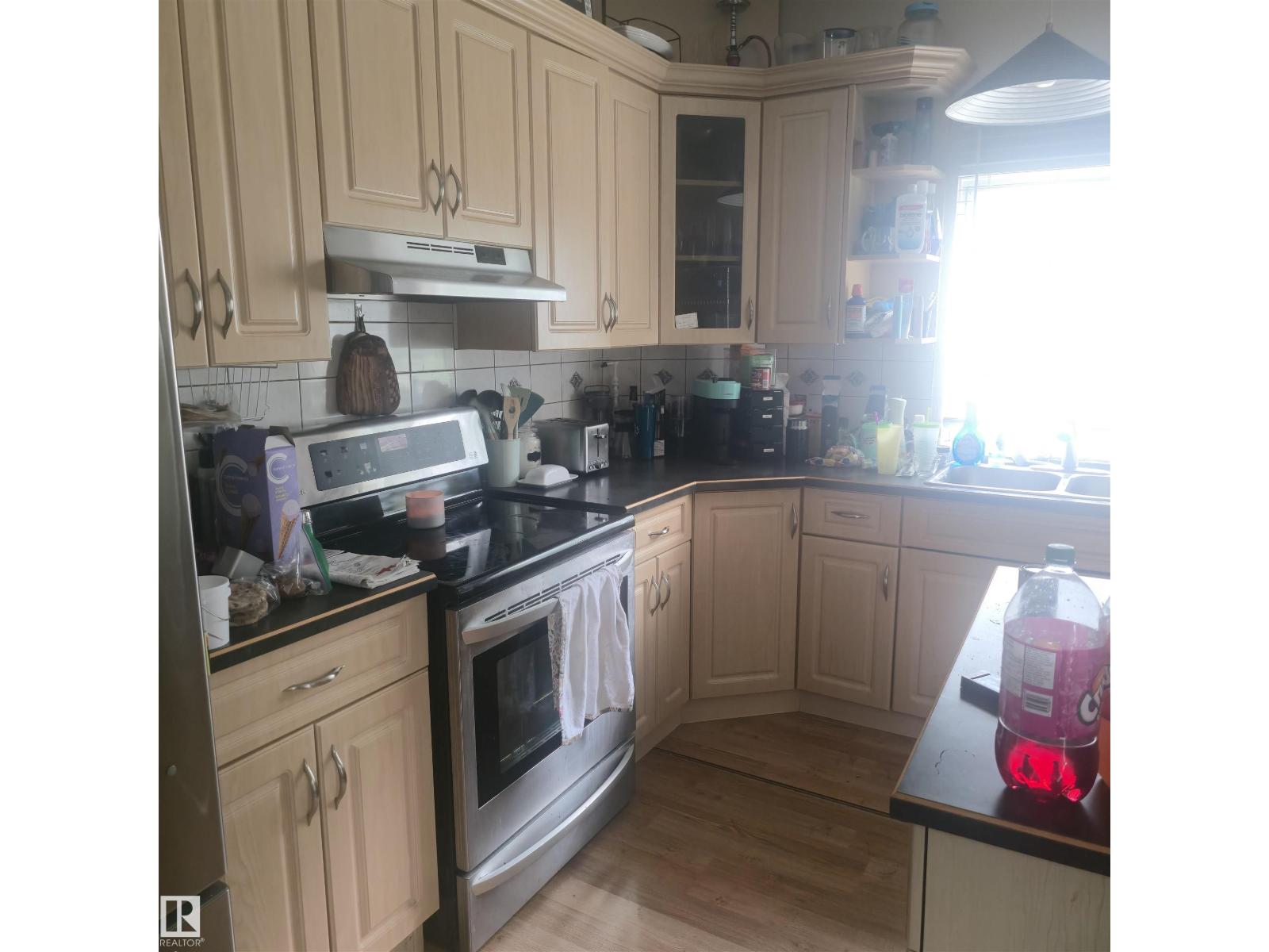11348 91 ST NW - Image 11