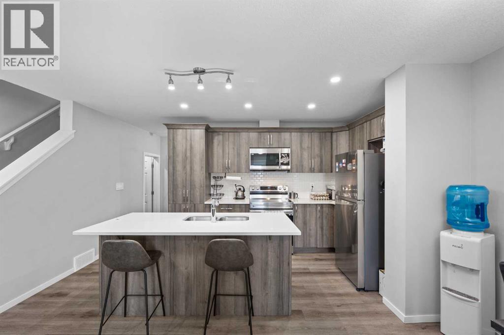 129 Yorkville Avenue SW - 7