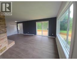 Recreation room - 6640 Lakeshore Drive, Moberly Lake, BC V0C1X0 Photo 6
