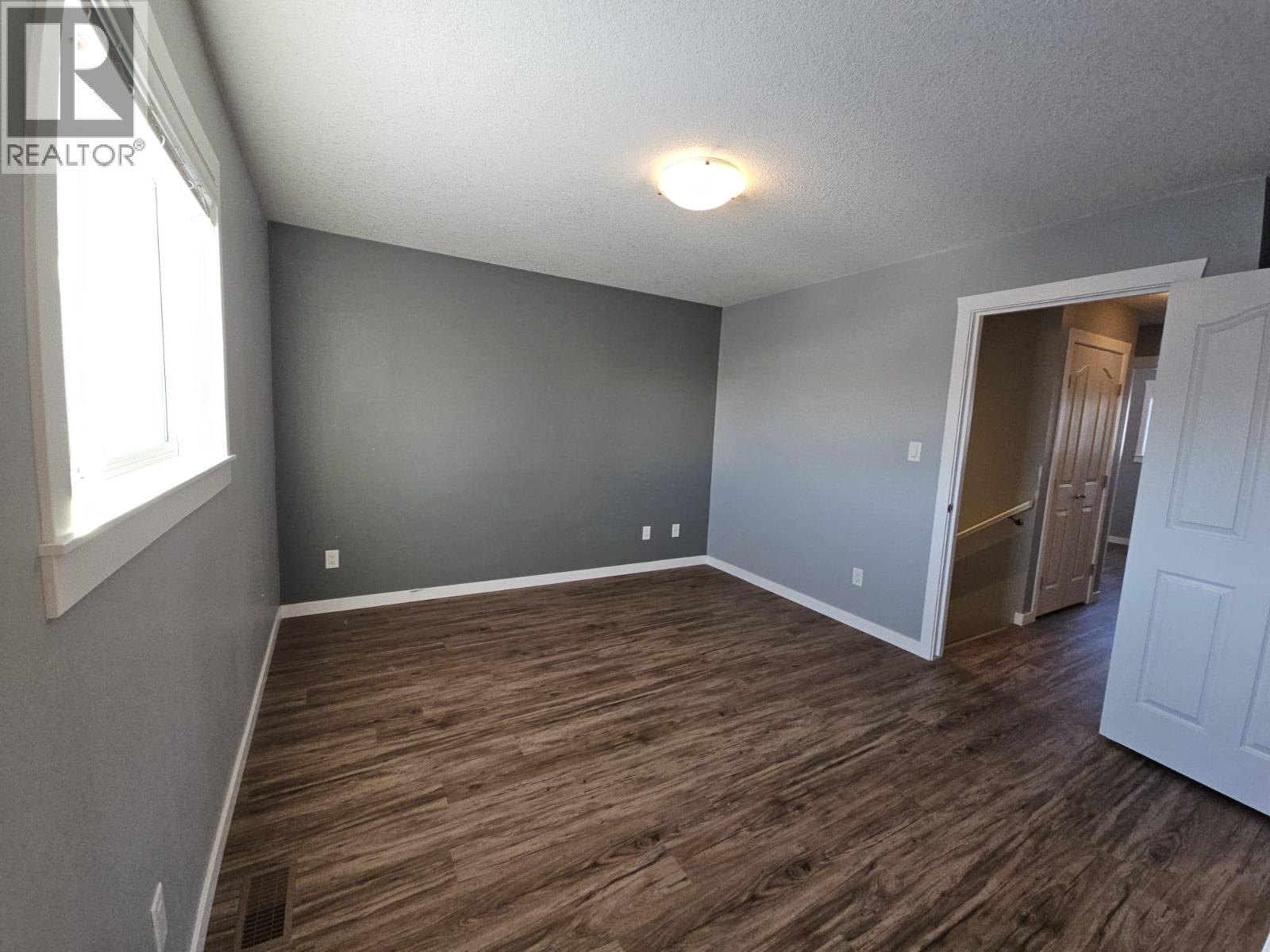 5216 41 Street NE, Chetwynd