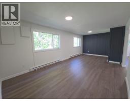 6640 Lakeshore Drive, Moberly Lake, BC V0C1X0 Photo 17