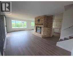 Dining room - 6640 Lakeshore Drive, Moberly Lake, BC V0C1X0 Photo 9