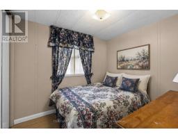 20 Cameron Drive, Oro Medonte, ON L0L1T0 Photo 6