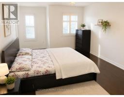2486 Wasaga Drive, Oakville, ON L6H0E1 Photo 13