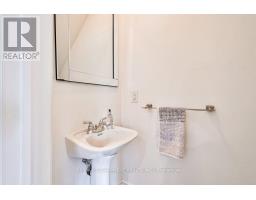 A - 1430 Hurontario Street, Mississauga, ON L5G3H4 Photo 14