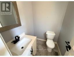 11 Fulwell Crescent, Toronto, ON M3J1Y4 Photo 17