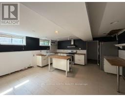 11 Fulwell Crescent, Toronto, ON M3J1Y4 Photo 26
