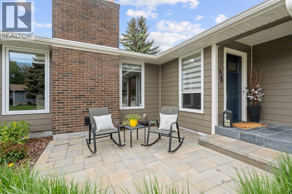 260 Parkview Place SE - Image 3