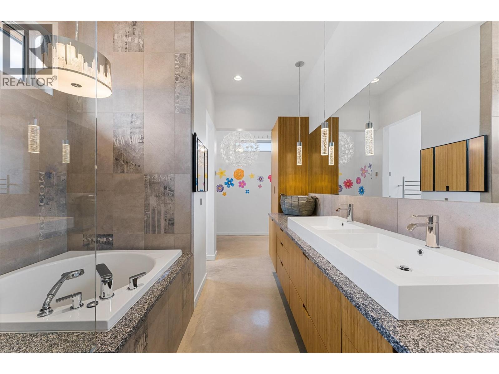4535 McCulloch Road, Kelowna