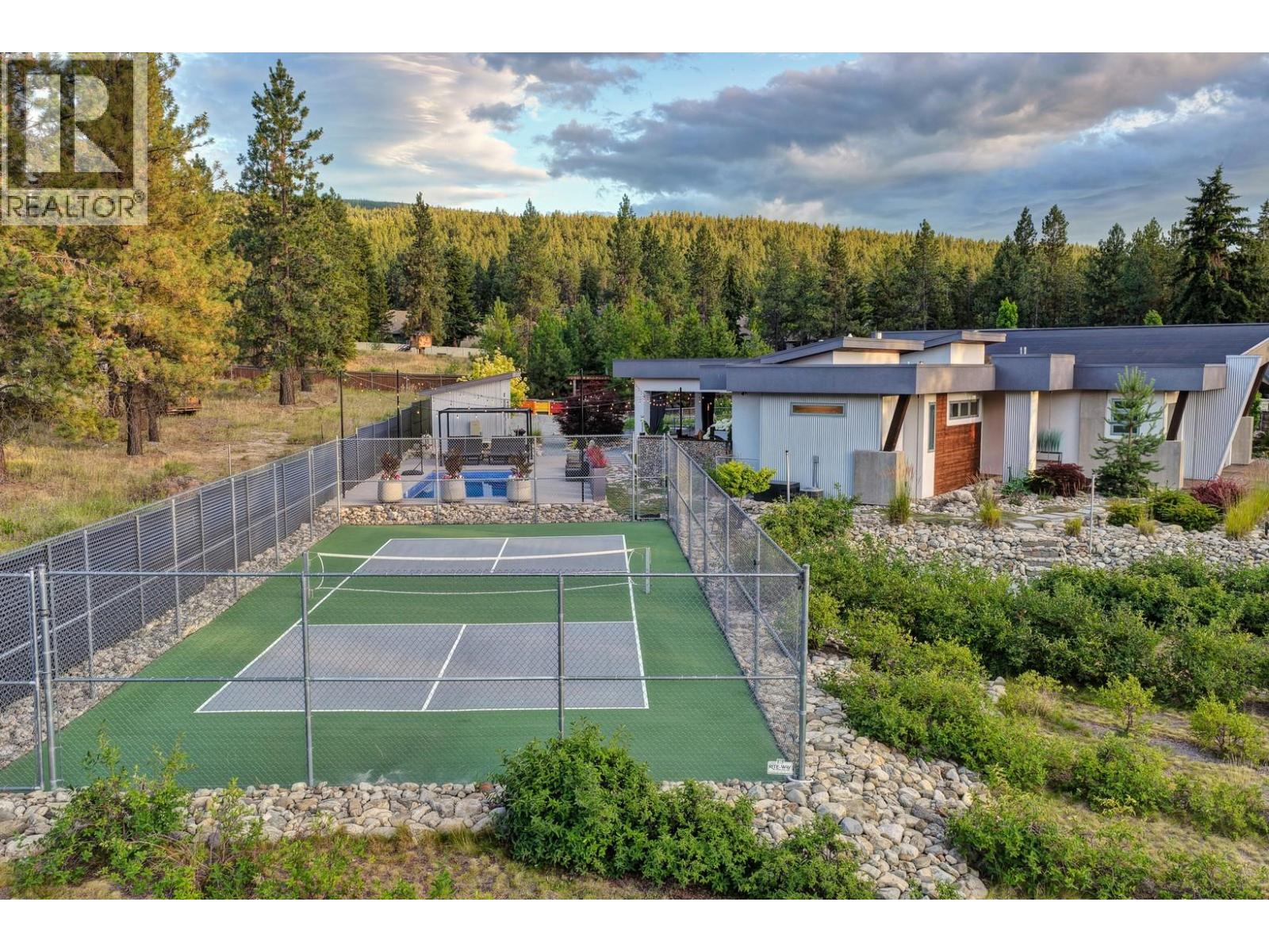 4535 McCulloch Road, Kelowna