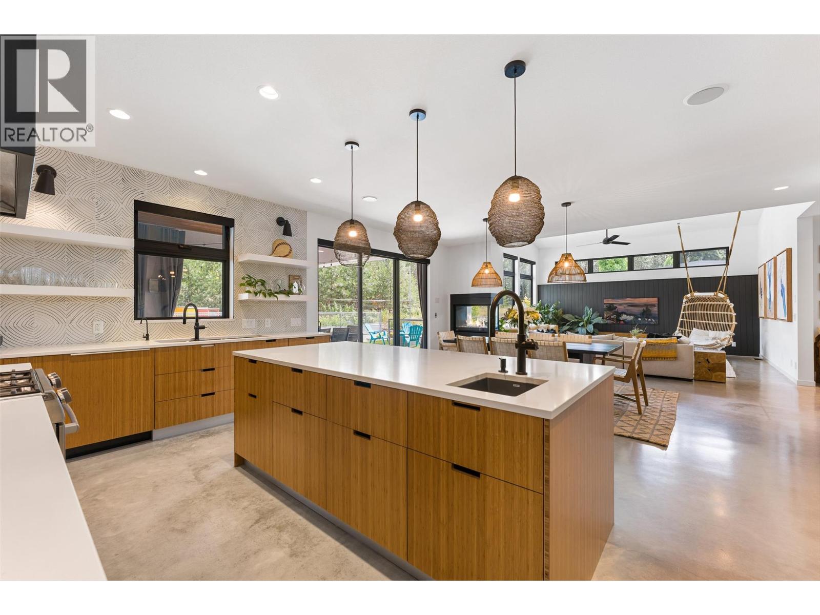 4535 McCulloch Road, Kelowna